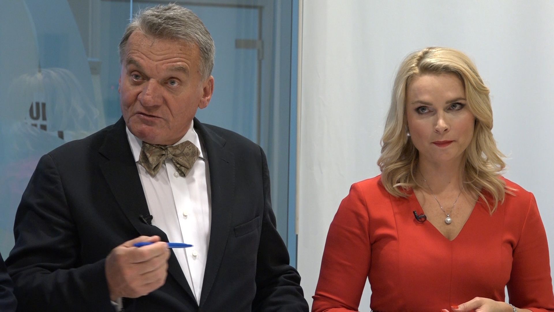 Bohuslav Svoboda (ODS) a Lenka Teska Arnoštová (ČSSD) při debatě o zdravotnictví.