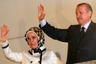 Autoritářský Erdogan slibuje Turkům konsenzus