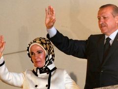 Recep Erdogan s manželkou.