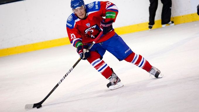 Podívejte se na deset nejhezčích gólů týdne v KHL. Desátý je Marek Kvapil z Dynama Moskva, šestý Tomáš Rachůnek z HC Lev.