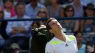 Už ve třetím kole turnaje v londýnském Queen's Clubu její svěřenec, obhájce titulu a wimbledonský vítěz v jedné osobě...