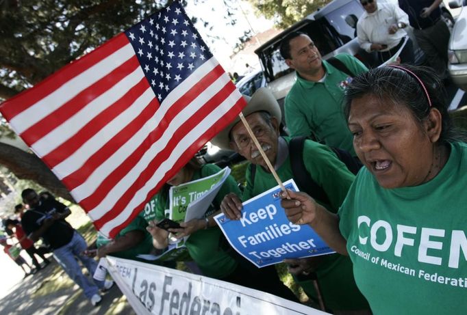 Demonstrace za občanství pro 11 milionů ilegálních přistěhovalců v USA.