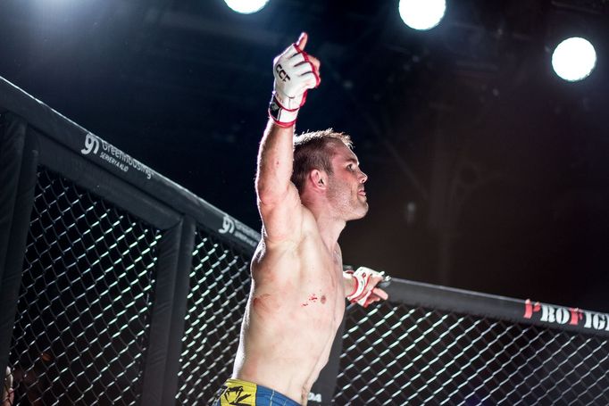 GCF 30: Galavečer MMA (ultimátní zápasy)