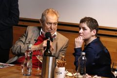 Babiše lituji, prohlásil Zeman. Když kritizoval Putina, následovala podivná reakce