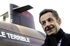 Sarkozy strmě padá. Ve volbách by teď skončil až třetí