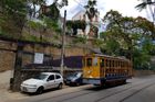Zapomeňte na Copacabanu. Jednou z nejmalebnějších částí Ria je kopec Santa Teresa. Zdobí ji dobové tramvaje, které jsou dnes už jen pro turisty. Parkování je zdarma všude.