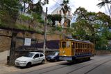 Zapomeňte na Copacabanu. Jednou z nejmalebnějších částí Ria je kopec Santa Teresa. Zdobí ji dobové tramvaje, které jsou dnes už jen pro turisty. Parkování je zdarma všude.