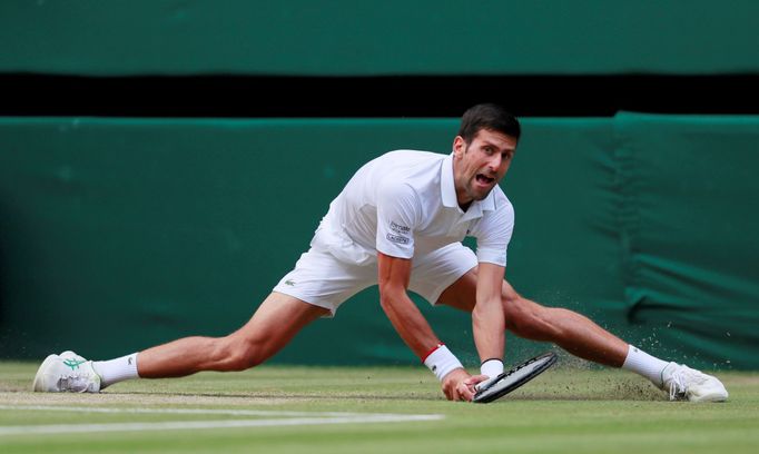 Novak Djokovič ve finále Wimbledonu 2019