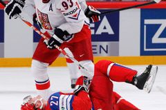 Nedvěd nabral Těreščenka na vidle. Potrestán nebude