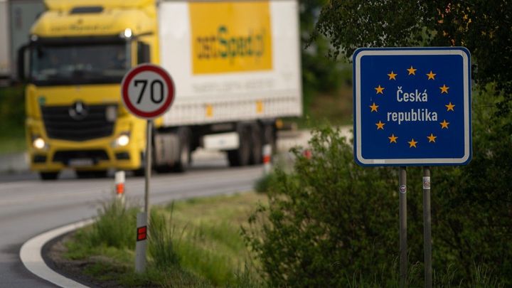Česko od středy zavádí kvůli migraci kontroly na hranicích se Slovenskem