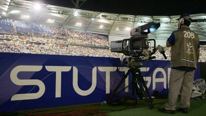 Jaký sport bude kameraman zabírat na stadionu Gottlieba Daimlera v příštích letech?