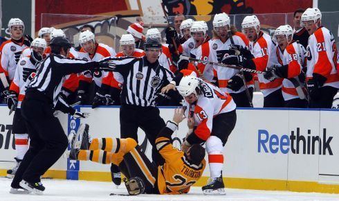Winter Classic: Boston - Philadelphia