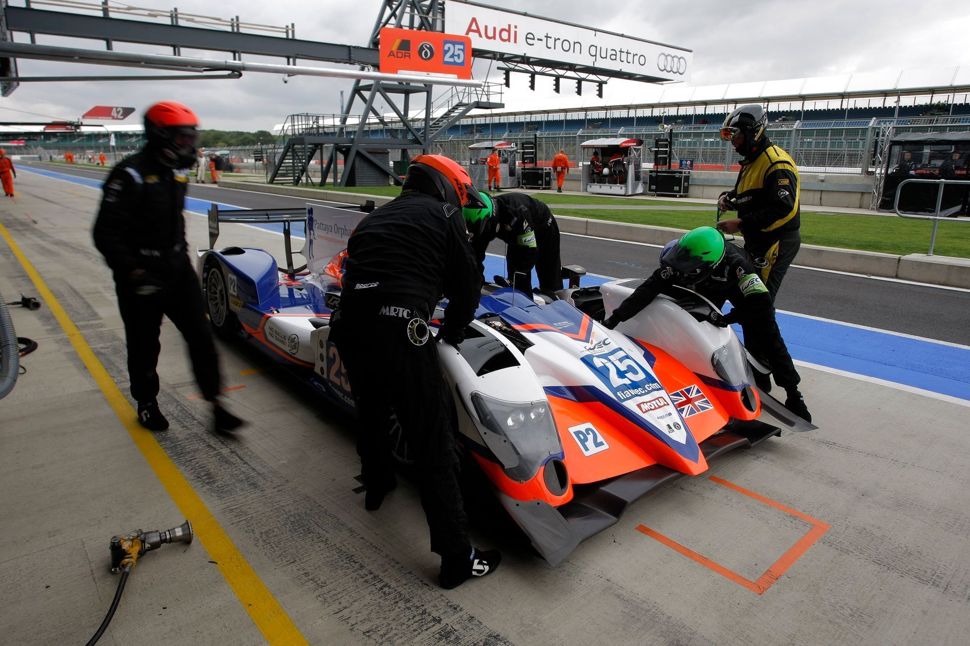 Tým ADR-Delta (Charouz) vyhrál v Silverstone