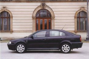 Foto: Škoda Octavia Long na dobových fotografiích
