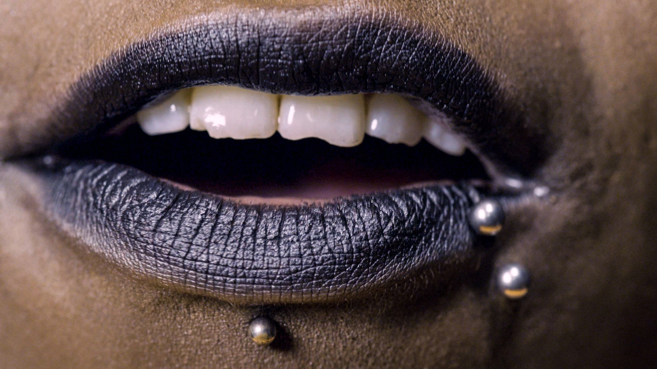 Candice Breitzová: Sweat