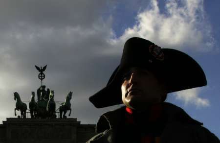 Napoleon se vrátil do Berlína