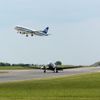 DC-3 na letišti v Ruzyni