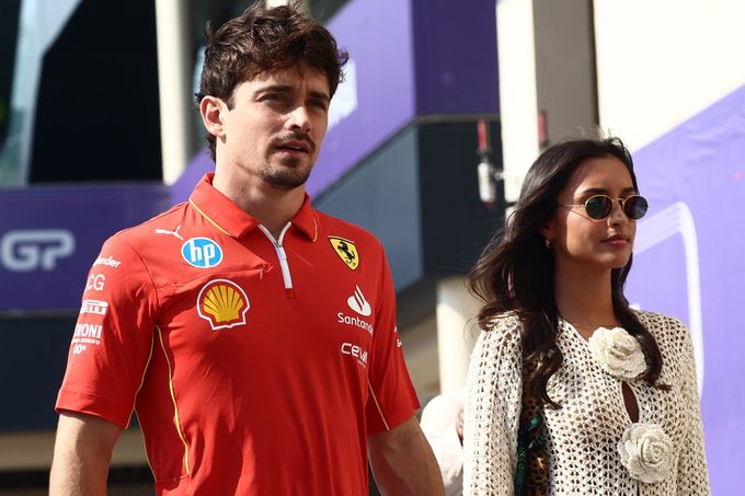 Charles Leclerc a Alexandra Saint Mieuxová