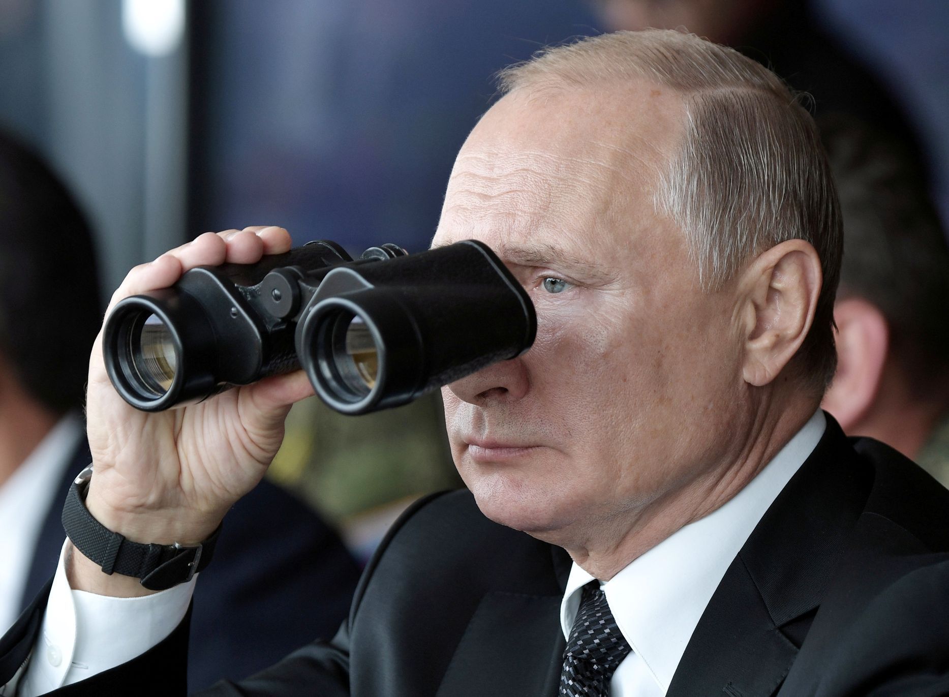 Vladimir Putin / Putin / Dalekohled / Vojenské cvičení / Rusko