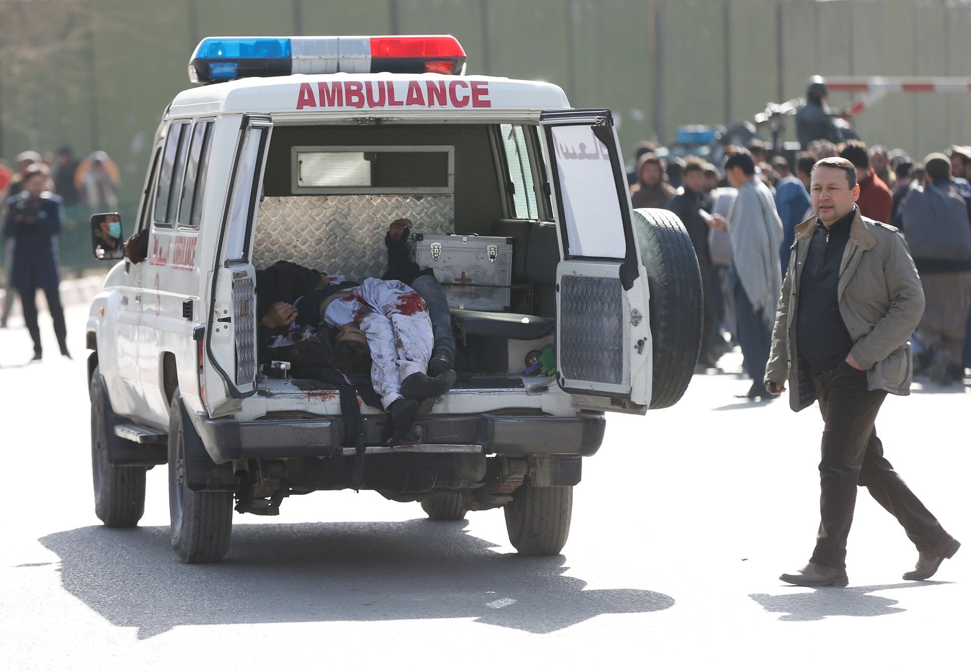 Sebevražedný útok v Kábulu