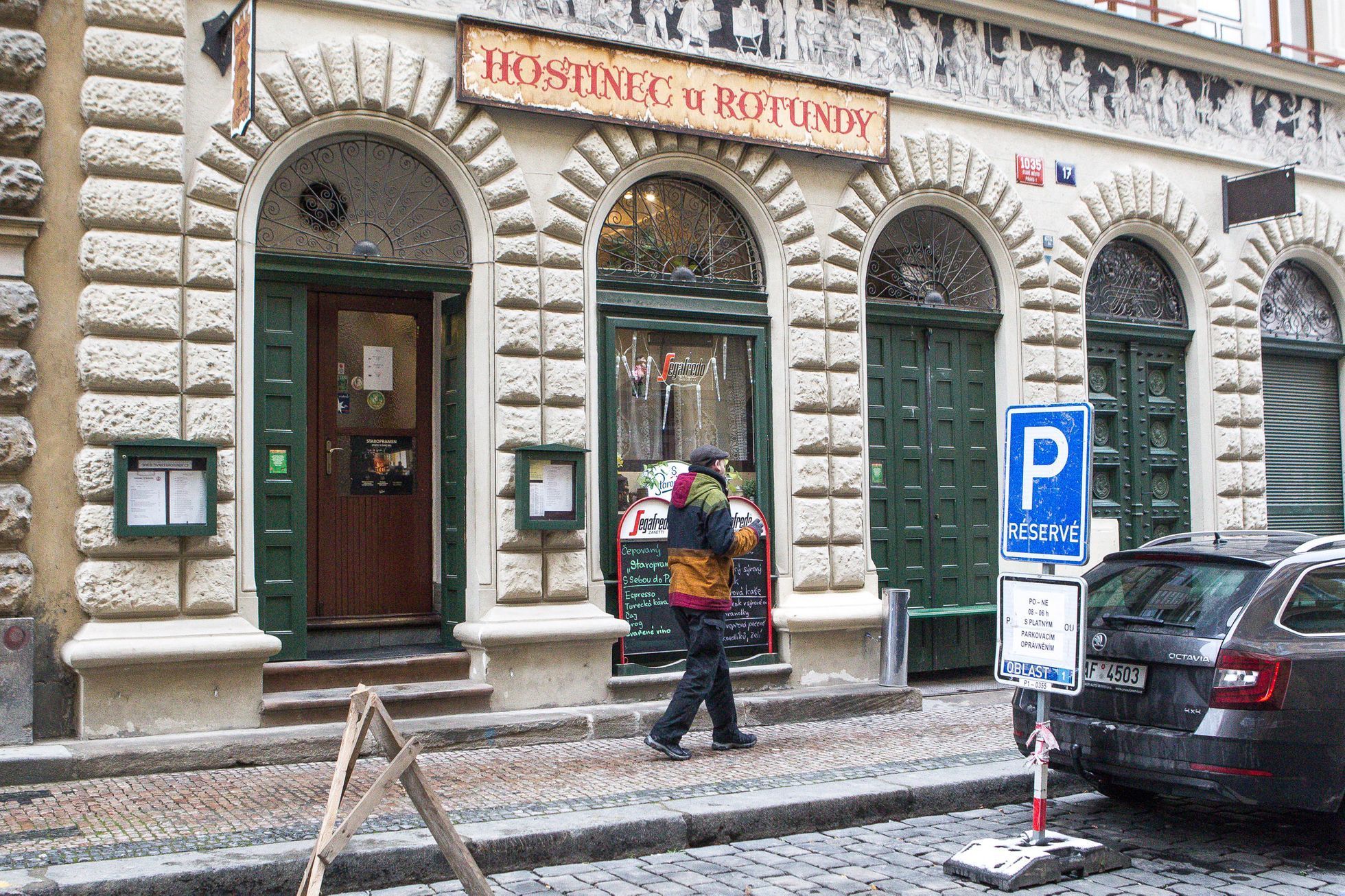 Restaurace, hospody otevírají v omezeném režimu - Hostinec u Rotundy, pivnice, nouzový stav, omezení, koronavir, 3. prosinec