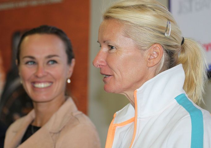 Tenis, Martina Hingisová a Jana Novotná