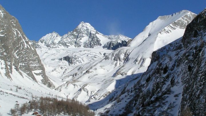 V Rakousku zemřel turista z Česka. Zřítil se ze skalní stěny nedaleko Grossglockneru; Zdroj foto: Wikimedia Commons/Bsmuc64ger