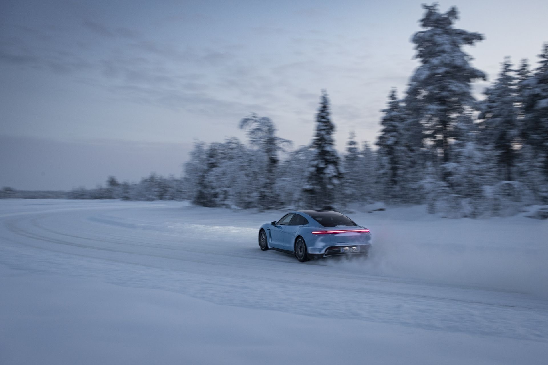 Porsche Taycan 4S