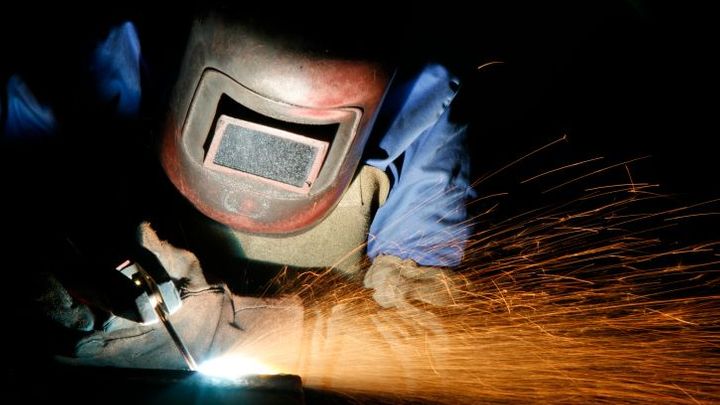 Lidé chybí, nástupní mzdy však nerostou. Nejlépe přitom nemusí být vždy v Praze; Zdroj foto: Isifa/Thinkstock