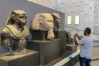 V Gíze otevřou největší muzeum světa. V počtu exponátů předčí i pařížský Louvre