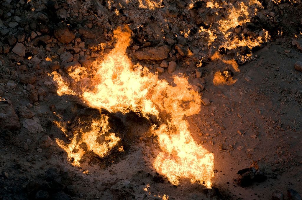 Fotogalerie: Brána do pekel v turkmenském podání