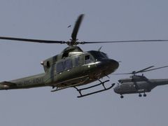 Vrtulníky pákistánské armády.