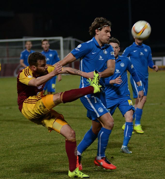 SL, Dukla Praha-Liberec: Branislav Miloševič (20) - Michael Rabušic (7)