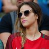 Euro 2016, Portugalsko-Wales: portugalská fanynka