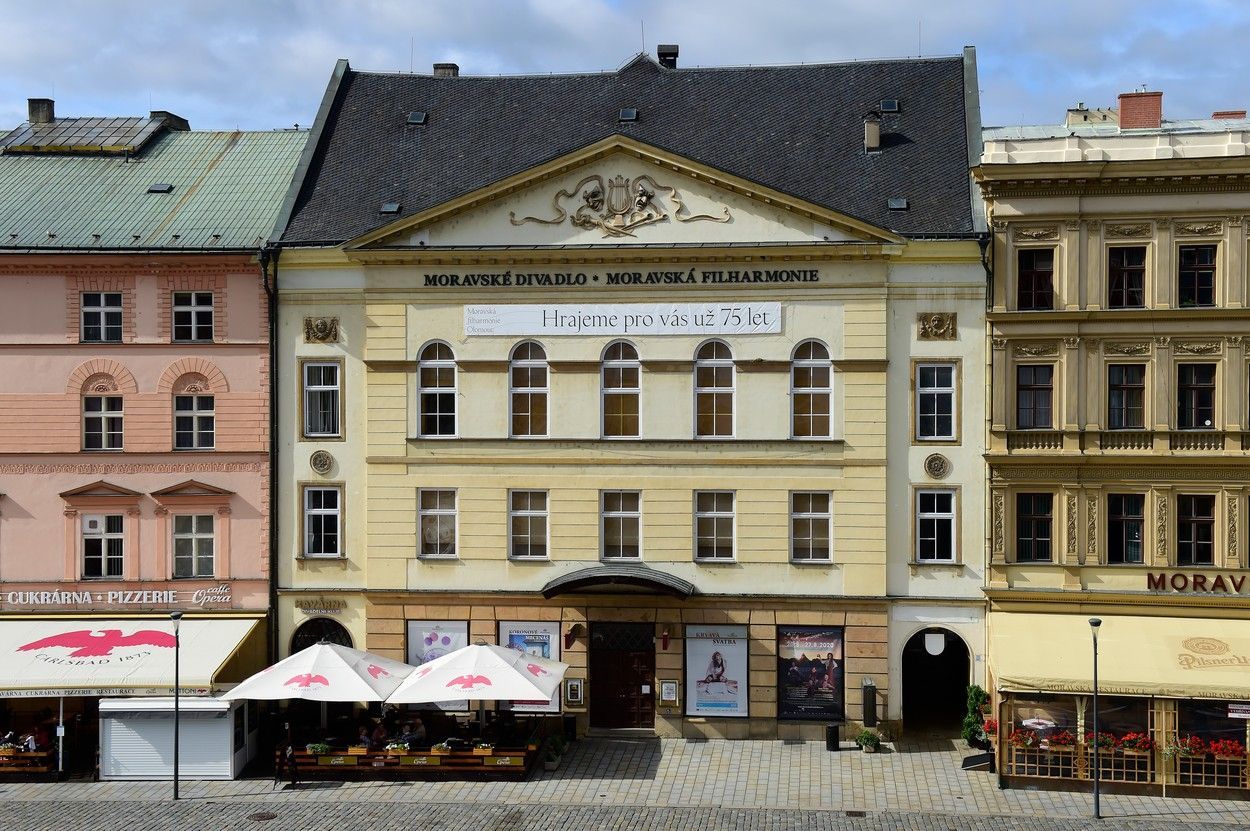 Moravské divadlo, Moravská filharmonie, budova