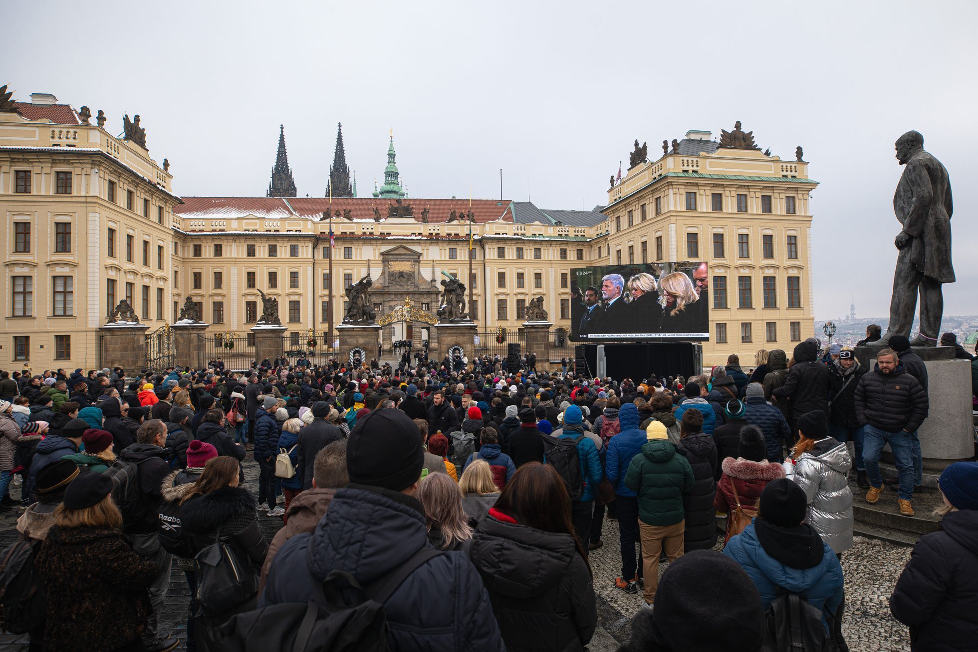 Pohřeb Karel Schwarzenberg, Katedrála sv. Víta