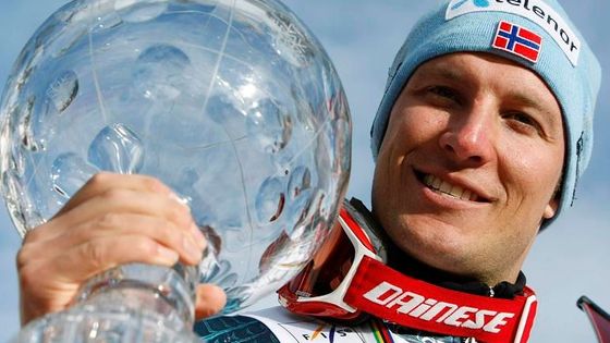 Obrazem: Nejkrásnější snímky z uplynulé lyžařské sezony