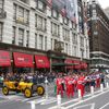 Indy 500 1911: Vůz Marmon Wasp, s nímž Ray Harroun vyhrál roku 2011 při reklamní akci roku 2009