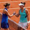 Lucie Šafářová a Samantha Stosurová ve 3. kole French Open