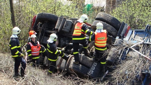 kamion nehoda český těšín
