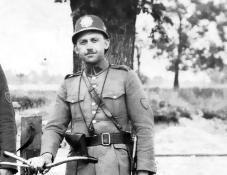 Strážmistr Karel Kněz - operace Silver A