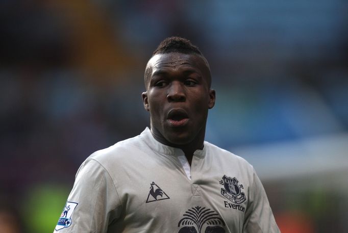 Royston Drenthe v dresu Evertonu.