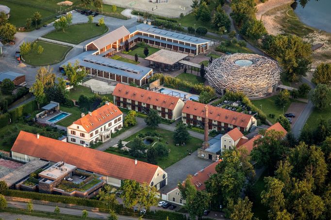 Resort Čapí Hnízdo na leteckém snímku, který byl pořízený 10. 6. 2022.