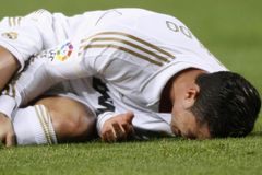 Ronaldo vynechá přípravný zápas s Řekem, bolí ho sval