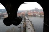 Archeologové z Muzea hlavního města Prahy si myslí, že by se o nejstarším pražském stojícím mostě mohli dovědět něco nového.