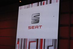 Seat mění své logo. Je to již sedmá varianta