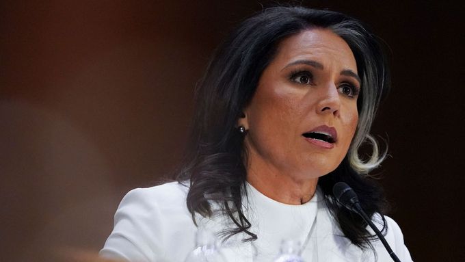 Trumpova nominantka na pozici ředitelky zpravodajských služeb Tulsi Gabbardová