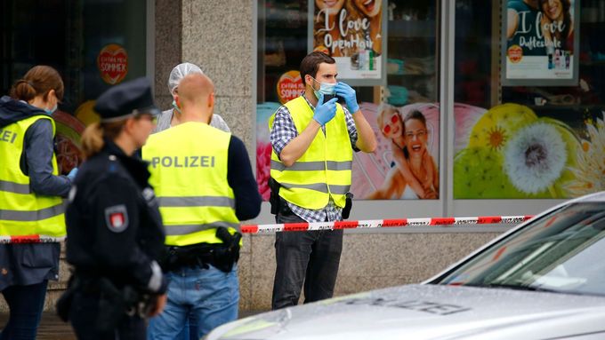 Vyšetřování útoku v Hamburku.