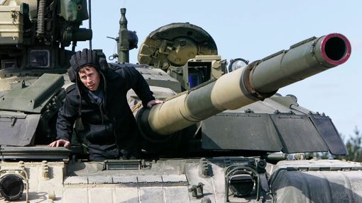 Takto se ukrajinská armáda ráda prezentuje na vojenských výstavách. Skutečný stav tak utěšený není.