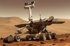 Opportunity zřejmě našla nesporný důkaz o vodě na Marsu